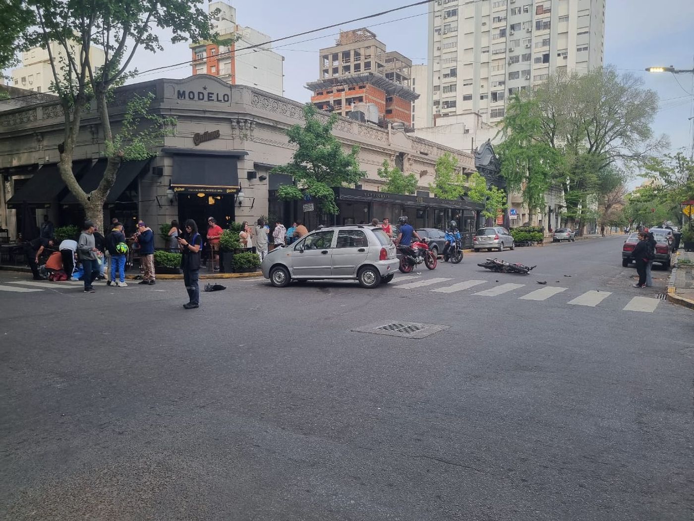 La esquina de 5 y 54 de La Plata, donde este domingo se registr&oacute; un violento choque