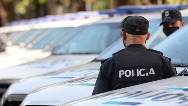 sergio berni reincorpora policias retirados ante la emergencia en seguridad