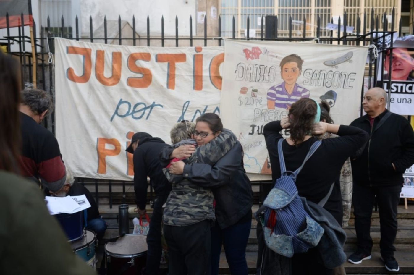 En medio de una marca tensión por la presencia de familiares de los cuatro chicos que murieron, los miembros del Jurado ciudadano emitieron su veredicto.