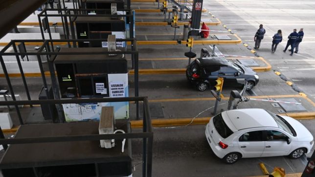 moyano desoyo la conciliacion obligatoria y mando a levantar los peajes