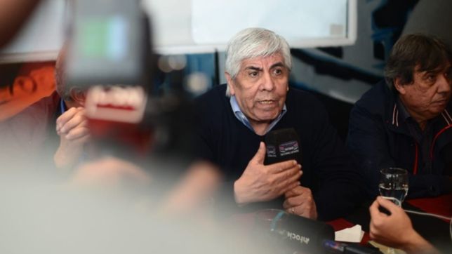 hugo moyano denuncio a un senador pro de la plata por espionaje ilegal