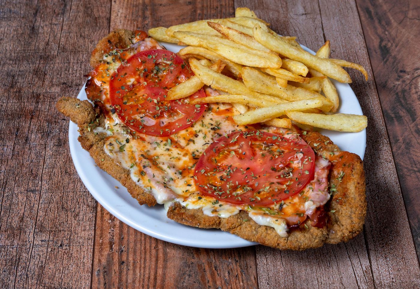 Las milanesas son un cl&aacute;sico en las mesas de los argentinos y las napolitanas, en particular.