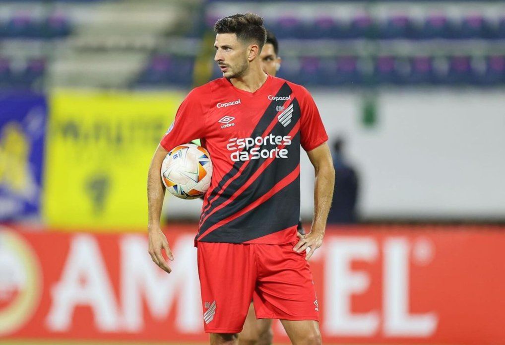 Lucas Di Yorio Paranaense (1).png