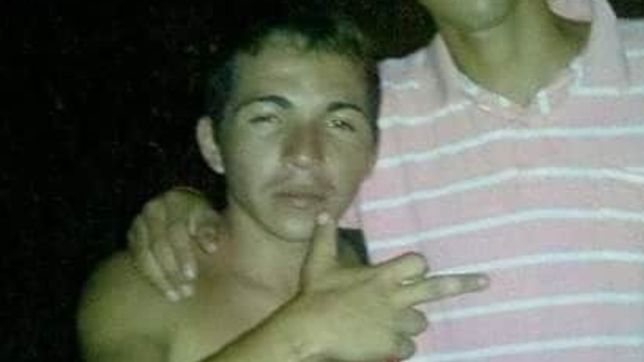 denuncian que el profugo del asalto al jubilado de quilmes mato a un chico hace seis anos