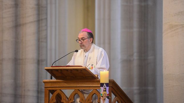 el arzobispo carrara hizo un llamado a construir un modelo que no endiose al dinero