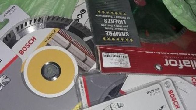 fueron a sodimac, se robaron los discos para la amoladora y terminaron detenidos