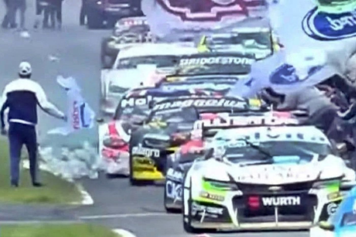 Papelón Turismo Carretera La Plata.jpg