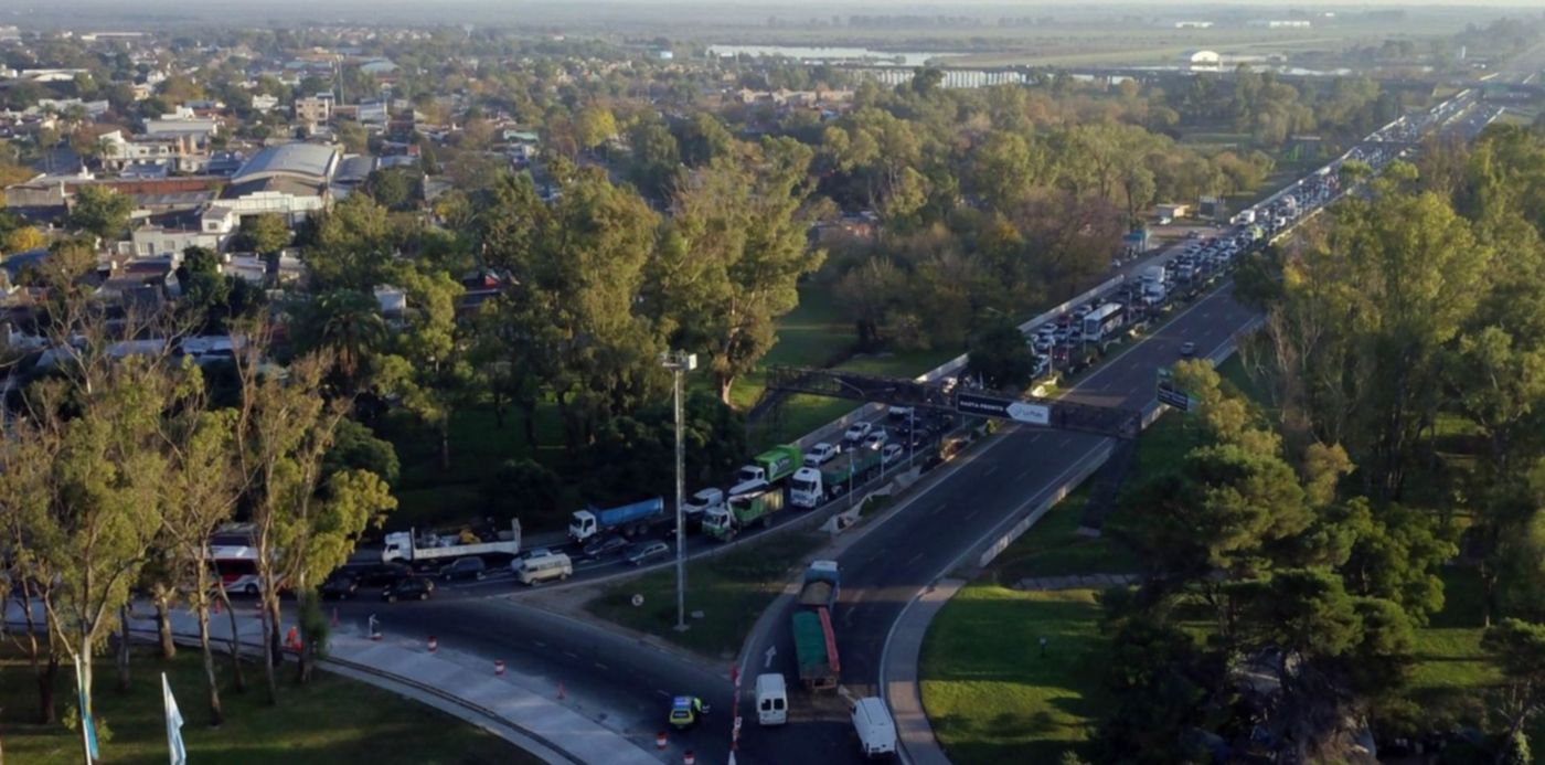 1541447922784.jpg?y=119&width=1485&height=743&rotate=0&scaleX=1&ow=1500&oh=873&x=7&scaleY=1&&cw=1920&ch=950