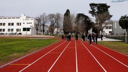 Seis carriles, 400 metros y de nivel internacional: así es la nueva pista de la UNLP