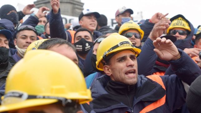 en medio de la feroz interna, la seccional de la uocra la plata quedo acefala