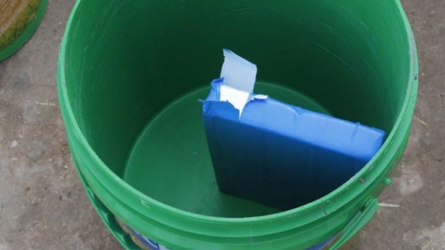 tras un operativo en la plata, hallaron un kilo de cocaina dentro de una lata de pintura