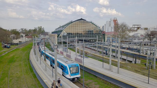 el proyecto de la ferroautomotor de 1 y 44 contempla la construccion de cocheras subterraneas
