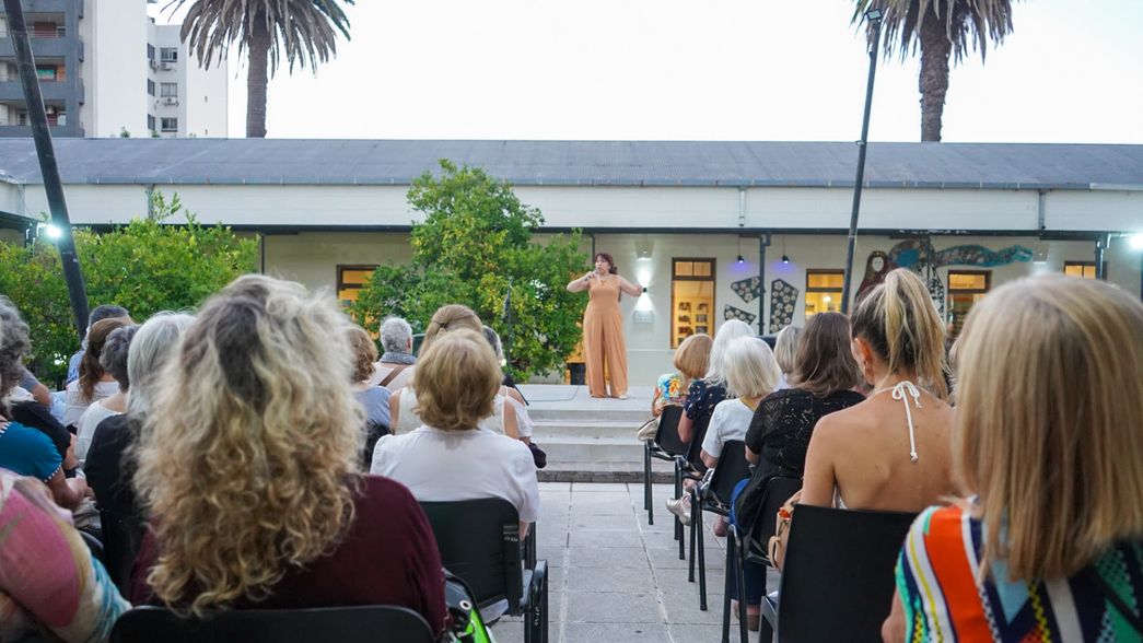 Narradores de distintas partes del mundo se reúnen en La Plata para la Maratón de Cuentos