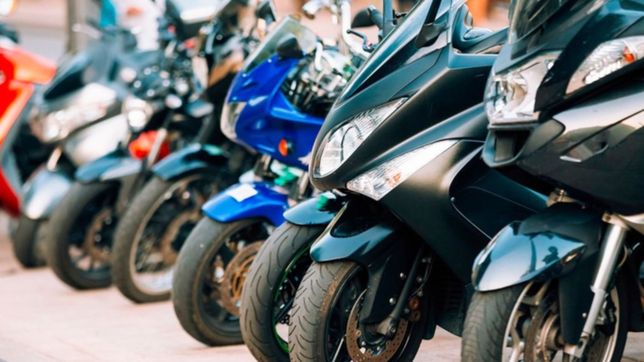 la aduana subasta mas de 300 motos y cuatriciclos 0 km desde $44.800: ¿como participar?
