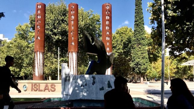 la unlp propondra el titulo honoris causa para el centro de excombatientes de malvinas