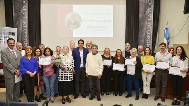 la fundacion museo de la plata distinguio a destacadas personalidades de las ciencias naturales