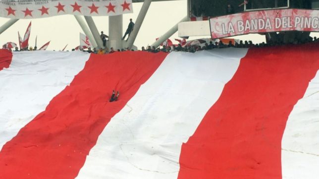estudiantes: se viene la nueva camiseta de under armour y estos son los modelos que circulan