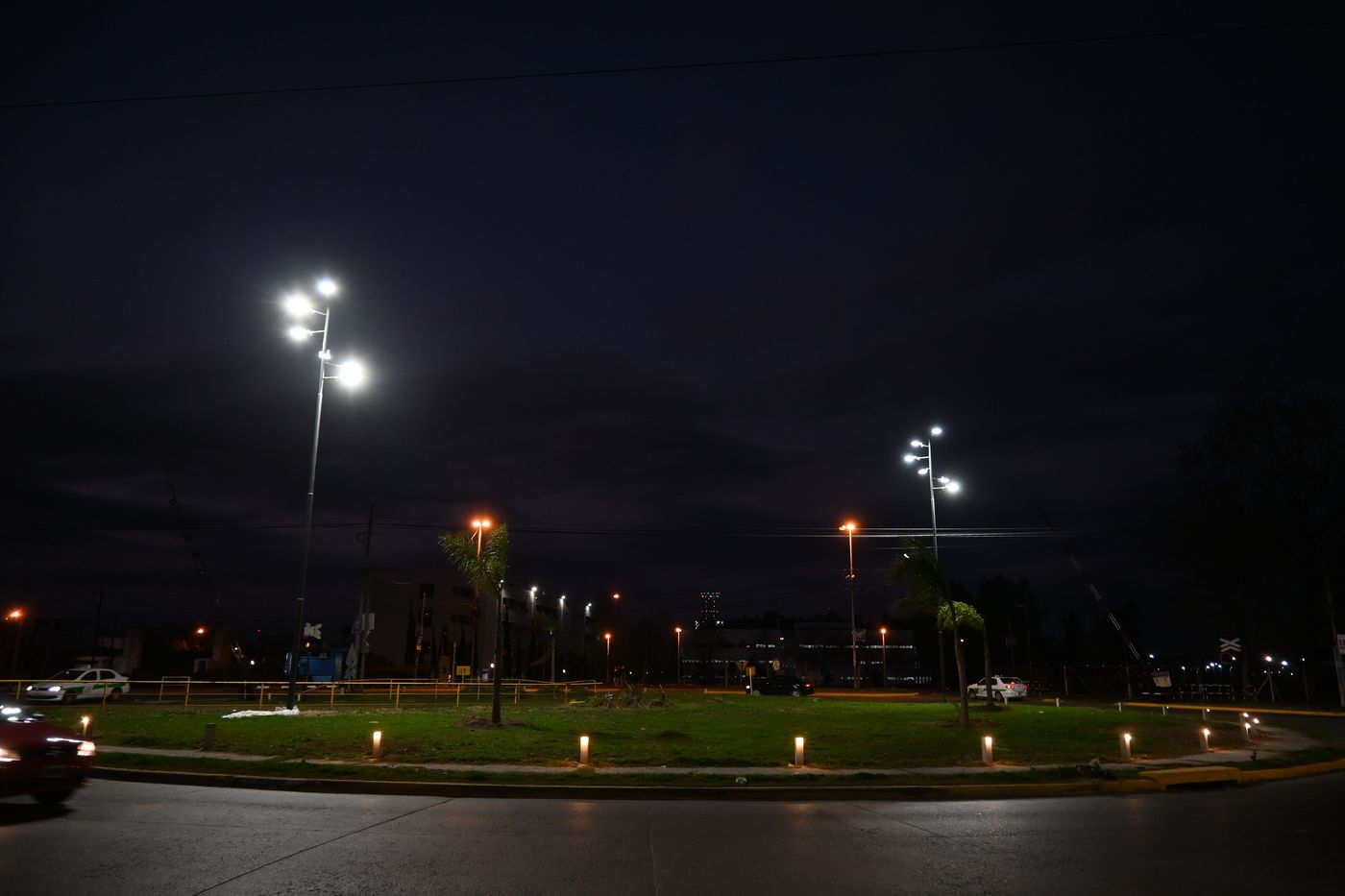 Alumbrado público (1).JPG
