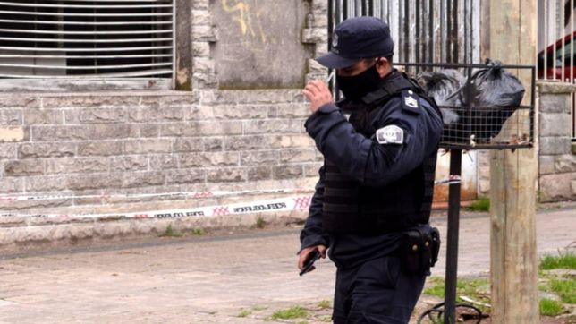 dramatico robo en la plata: atan a una nena de 4 anos y amenazan con violar a su abuela