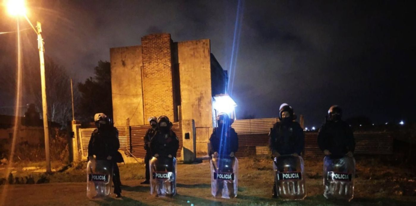 1592654344393.jpeg?&cw=1920&ch=950