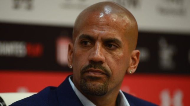 estudiantes: veron rompio el silencio y hablo de la llegada de marcos rojo