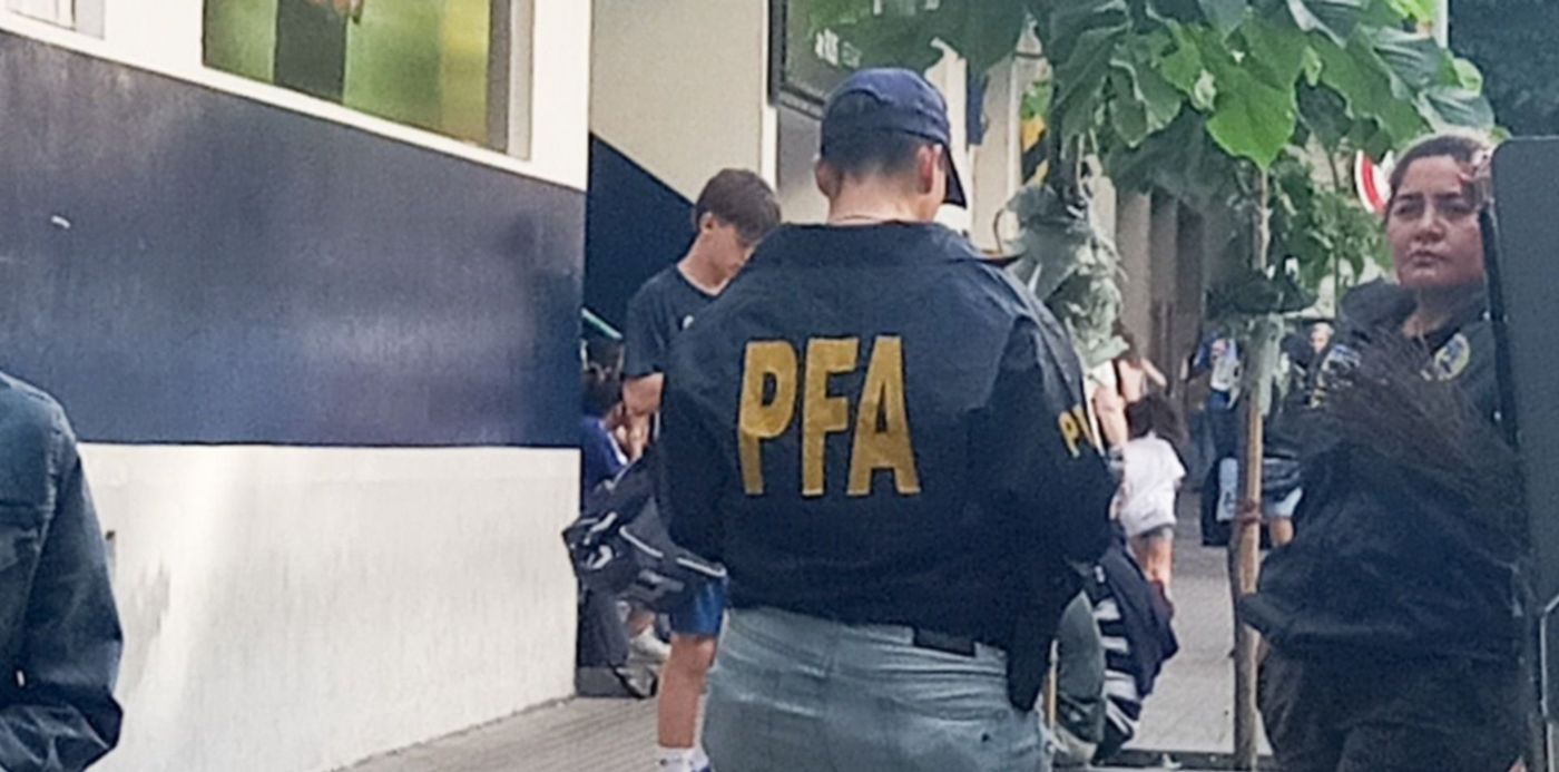 Allanamiento en la sede de Gimnasia
