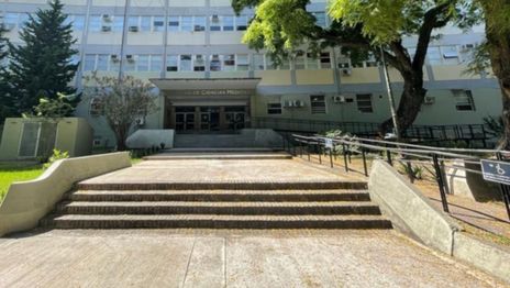 Alumnos de enfermería de la UNLP denuncian que no tienen clases desde hace un mes en una materia