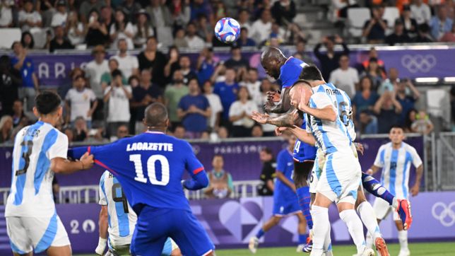 un dia para el olvido de argentina en paris 2024 con la eliminacion del futbol, voley y handball