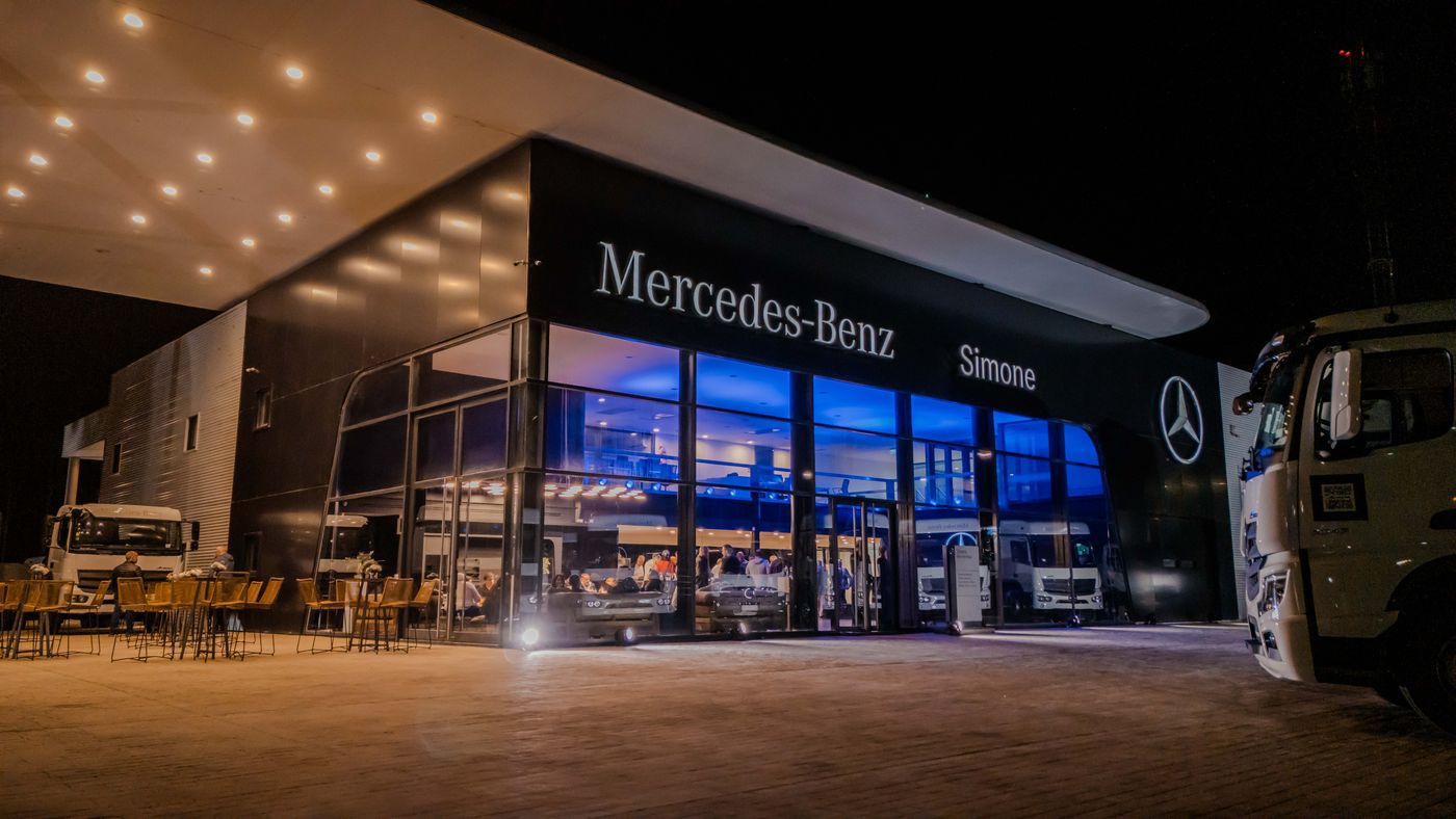 Mercedes benz Simone (8).jpg
