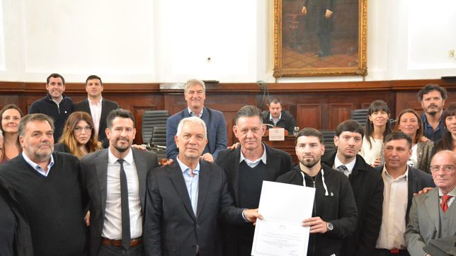 declararon al exconcejal oscar vaudagna personalidad destacada post mortem