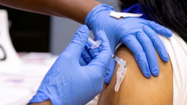 la vacuna antigripal ya esta en los policonsultorios de ioma de la plata