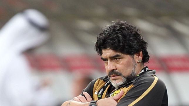 maradona: ?creo en los jugadores pero no en sampaoli?