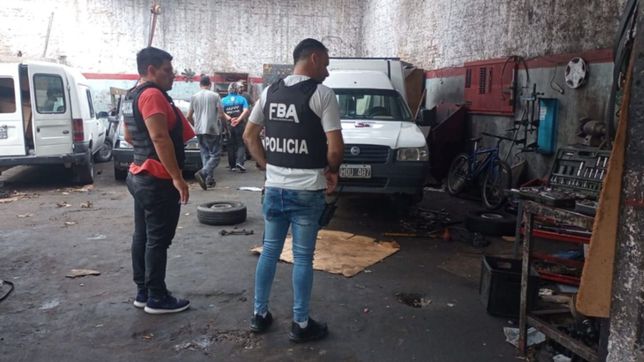 clausuraron un taller mecanico sin habilitacion en la plata e incautaron autopartes