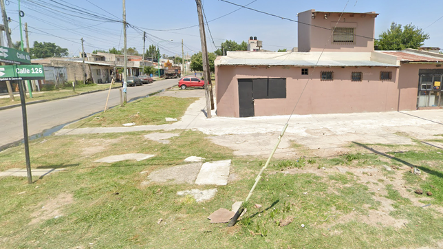 vaciaron la casa de una jubilada en la plata mientras estaba trabajando