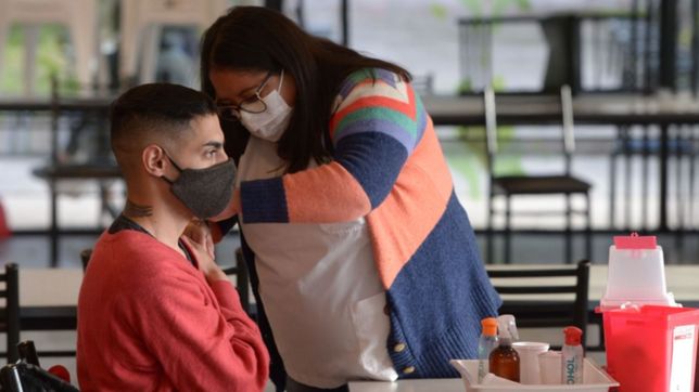 suspenden la jornada de vacunacion contra el covid que se iba a realizar en el rectorado