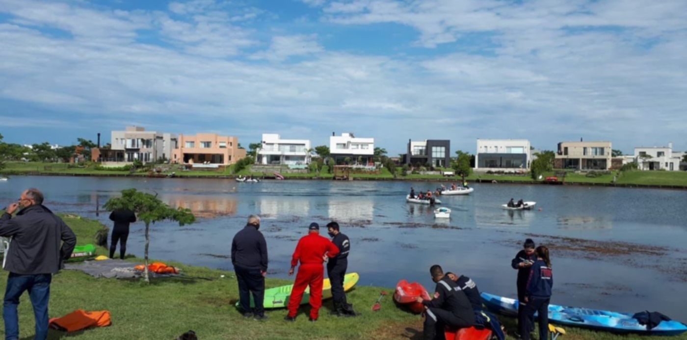 Búsqueda desparecido Lago Escobar