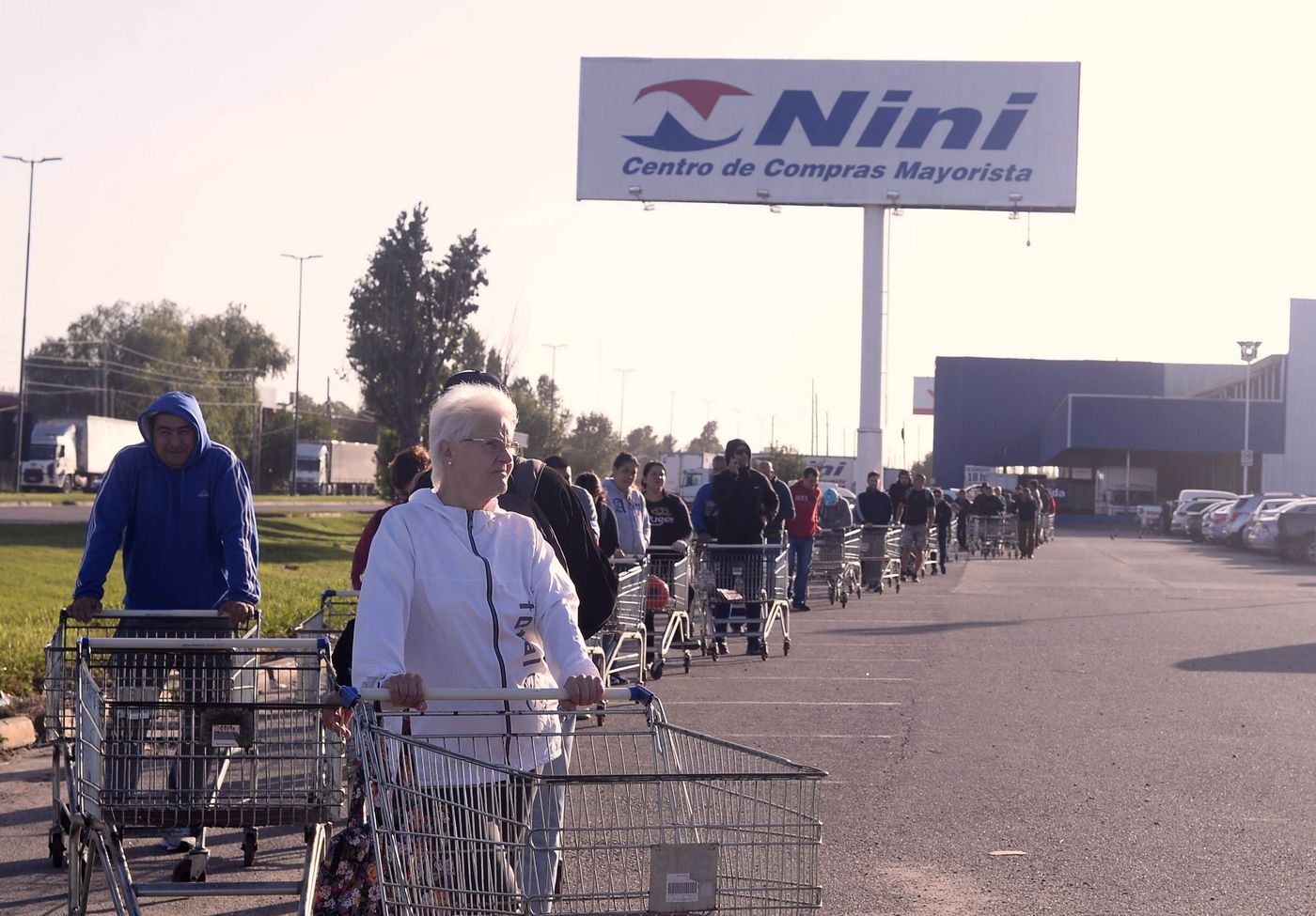 Hipermercado Nini (1).jpg