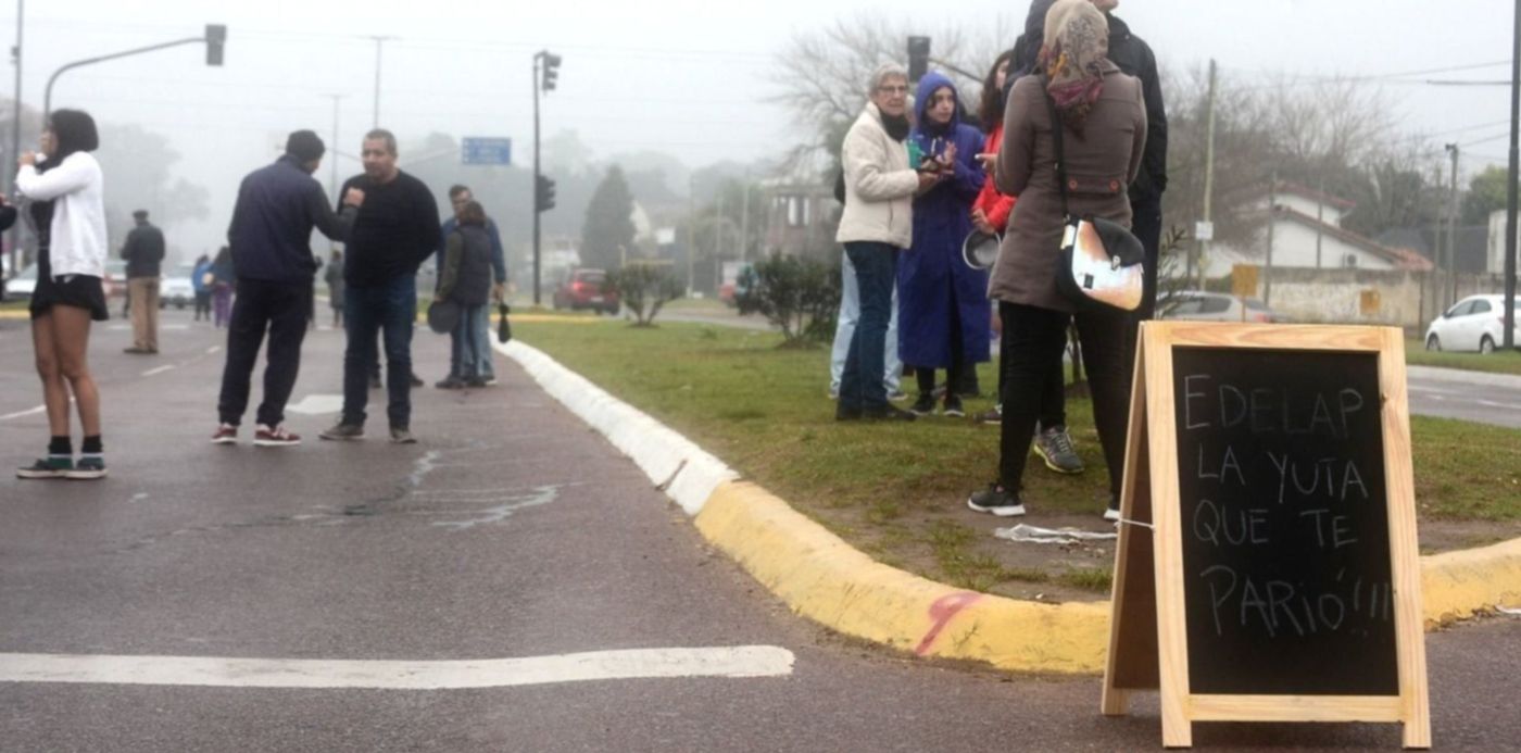 1561380842196.jpeg?x=4&width=1492&rotate=0&scaleY=1&oh=952&y=160&height=746&scaleX=1&ow=1500&&cw=1920&ch=950