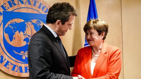 El FMI aprobó el desembolso de 7.500 millones de dólares para Argentina