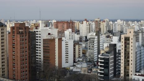 Dos de cada diez familias entraron en deudas por las expensas en La Plata y la provincia Dos de cada diez familias entraron en deudas por las expensas en La Plata y la provincia