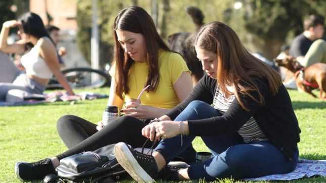 la semana sigue con un jueves de sol, en la previa de un viernes gris y con chances de lluvias
