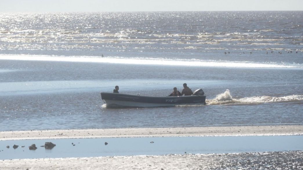 Hallaron en Ensenada el cuerpo del kitesurfista desaparecido en el Río de la Plata