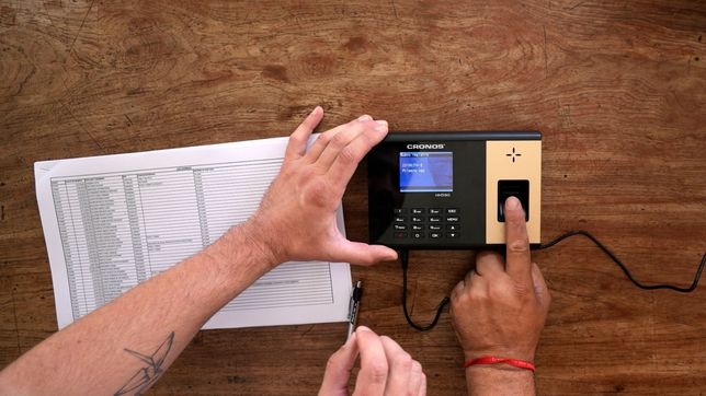 la municipalidad y la utn sumaran mas lectores de huella digital