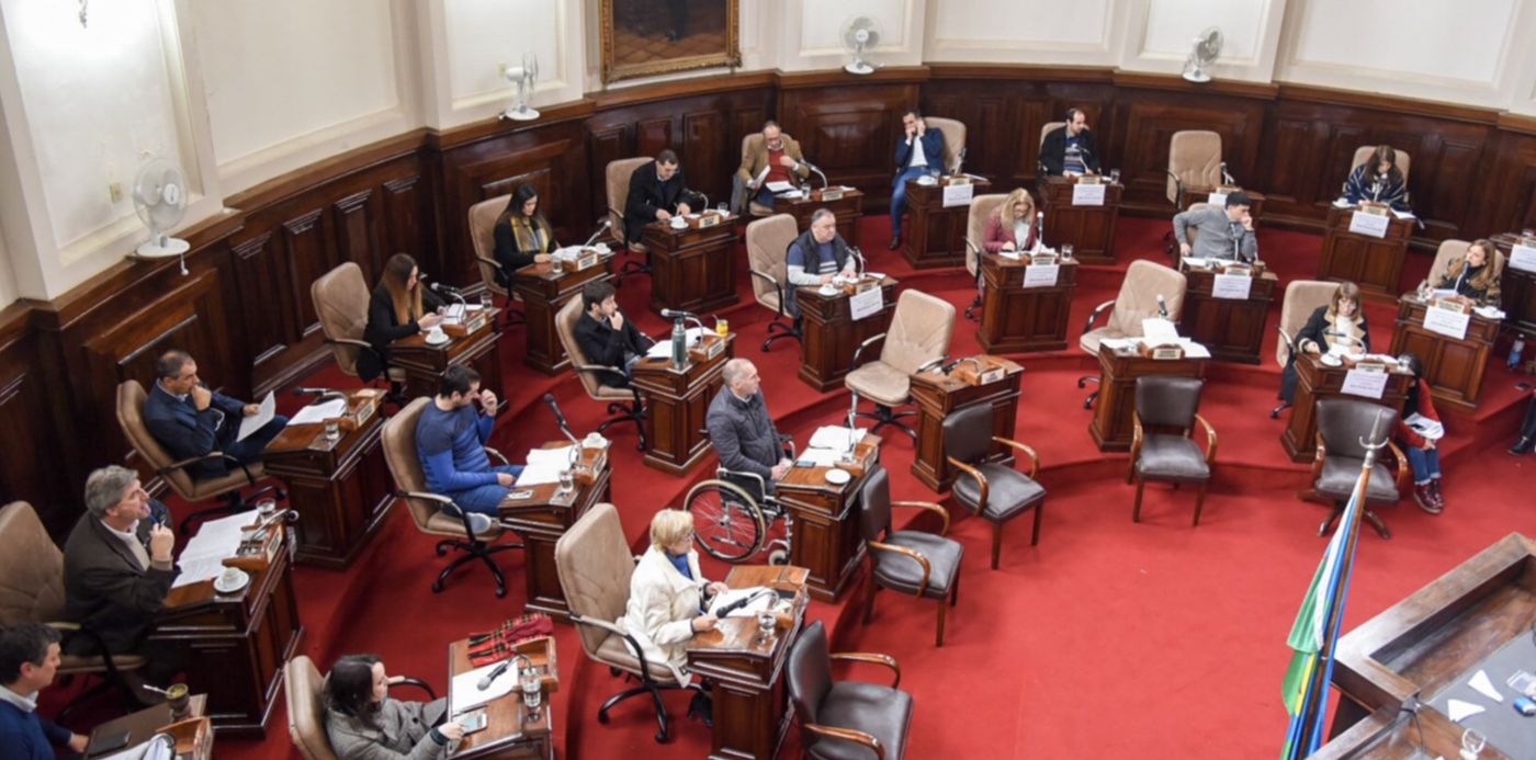 1573681123689.jpg?x=3&y=259&height=807&scaleY=1&oh=1080&width=1613&rotate=0&scaleX=1&ow=1620&&cw=1920&ch=950