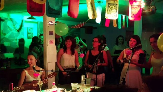 la plata empieza a palpitar las vacaciones y el viernes se adelanta al dia del amigo