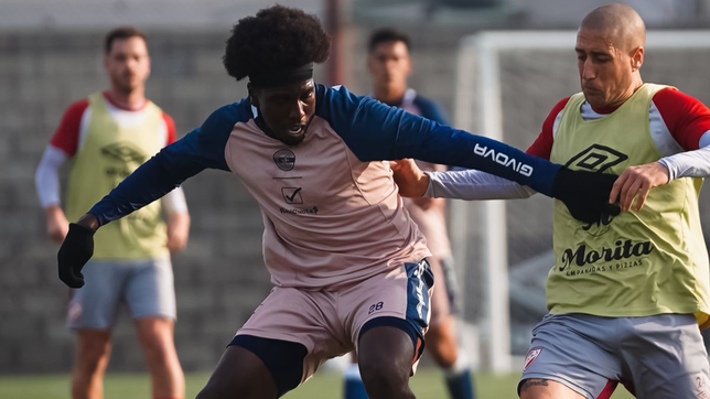 gimnasia perdio frente a argentinos juniors en el cierre de la pretemporada