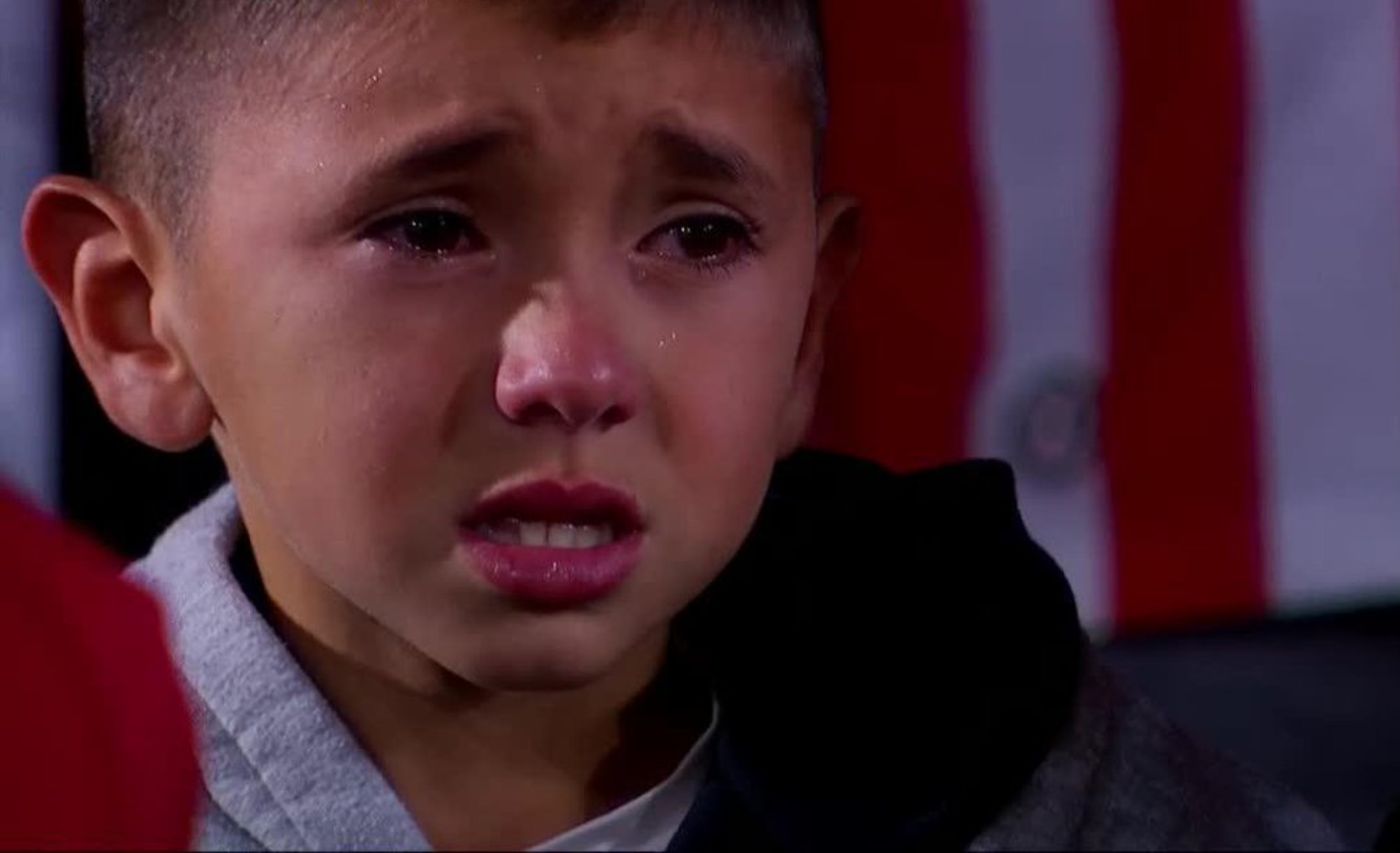 nene Estudiantes Boca Llora gol.jpg