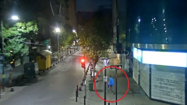 robo una bicicleta en la plata, lo siguieron por camaras de seguridad y termino preso