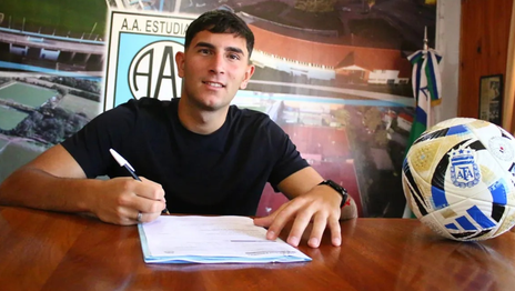 Nació en Gonnet, se fue de Estudiantes, quedó libre de Gimnasia y ahora lo tendrá enfrente Nació en Gonnet, se fue de Estudiantes, quedó libre de Gimnasia y ahora lo tendrá enfrente