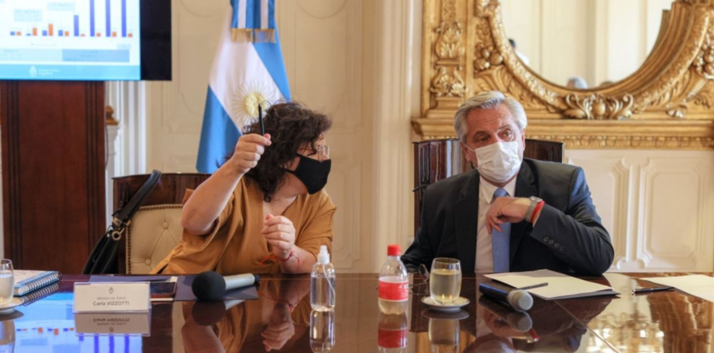 Fernández y comité de expertos - Vizzotti Alberto Fernández